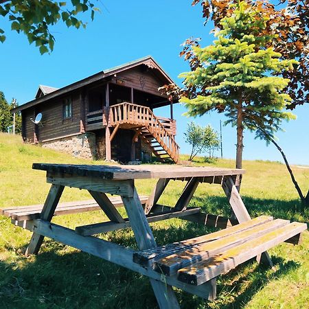 Vila Kuembet Dag Evi Exteriér fotografie