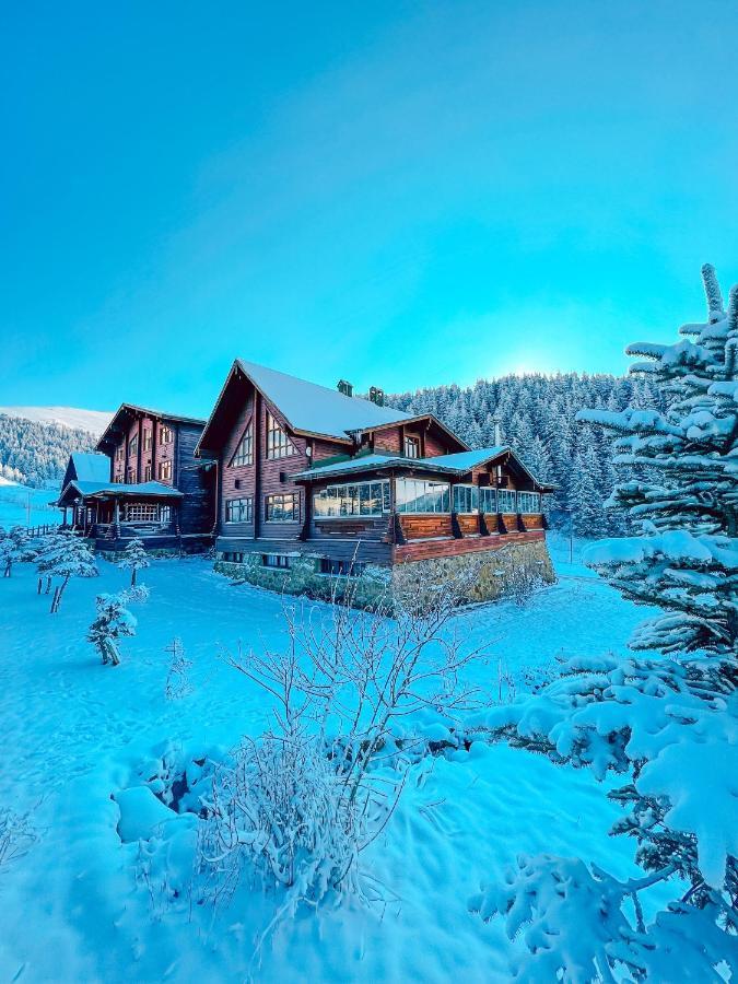 Vila Kuembet Dag Evi Exteriér fotografie