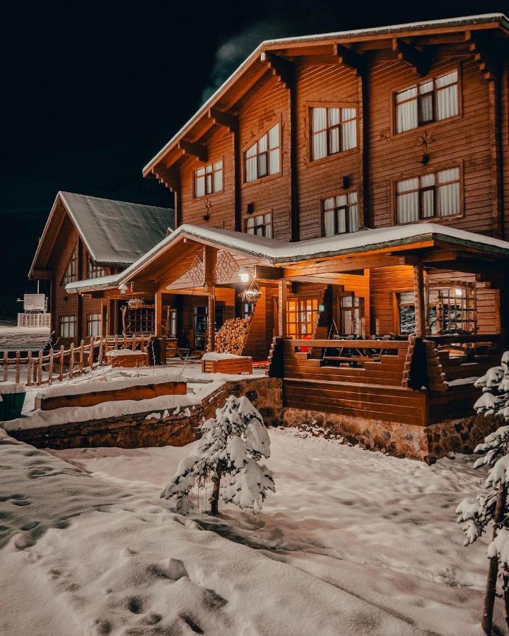 Vila Kuembet Dag Evi Exteriér fotografie