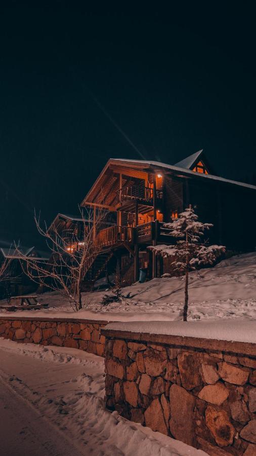 Vila Kuembet Dag Evi Exteriér fotografie